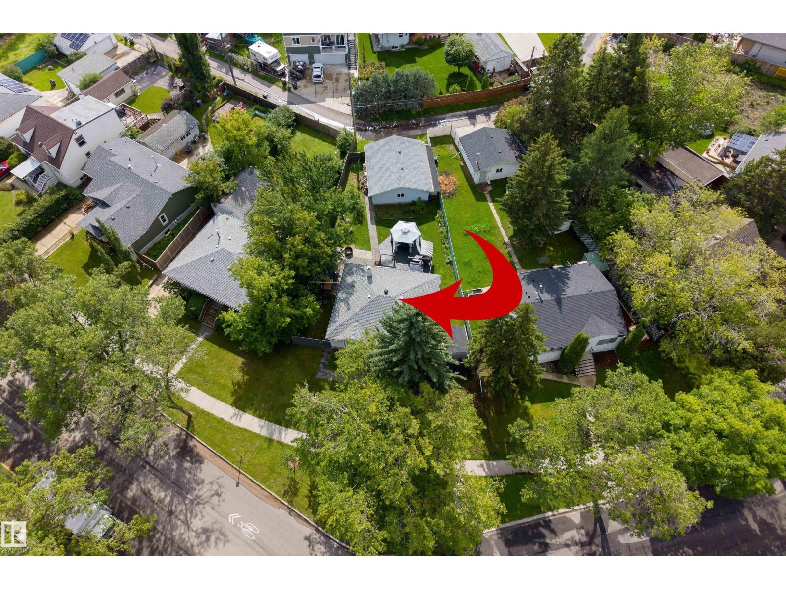10994 135 St Nw Property Photo 44