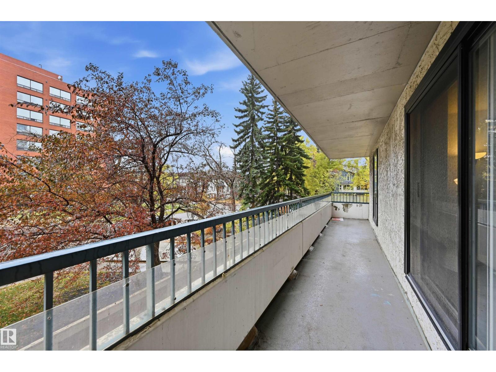 #205 10175 114 St Nw Property Photo 20
