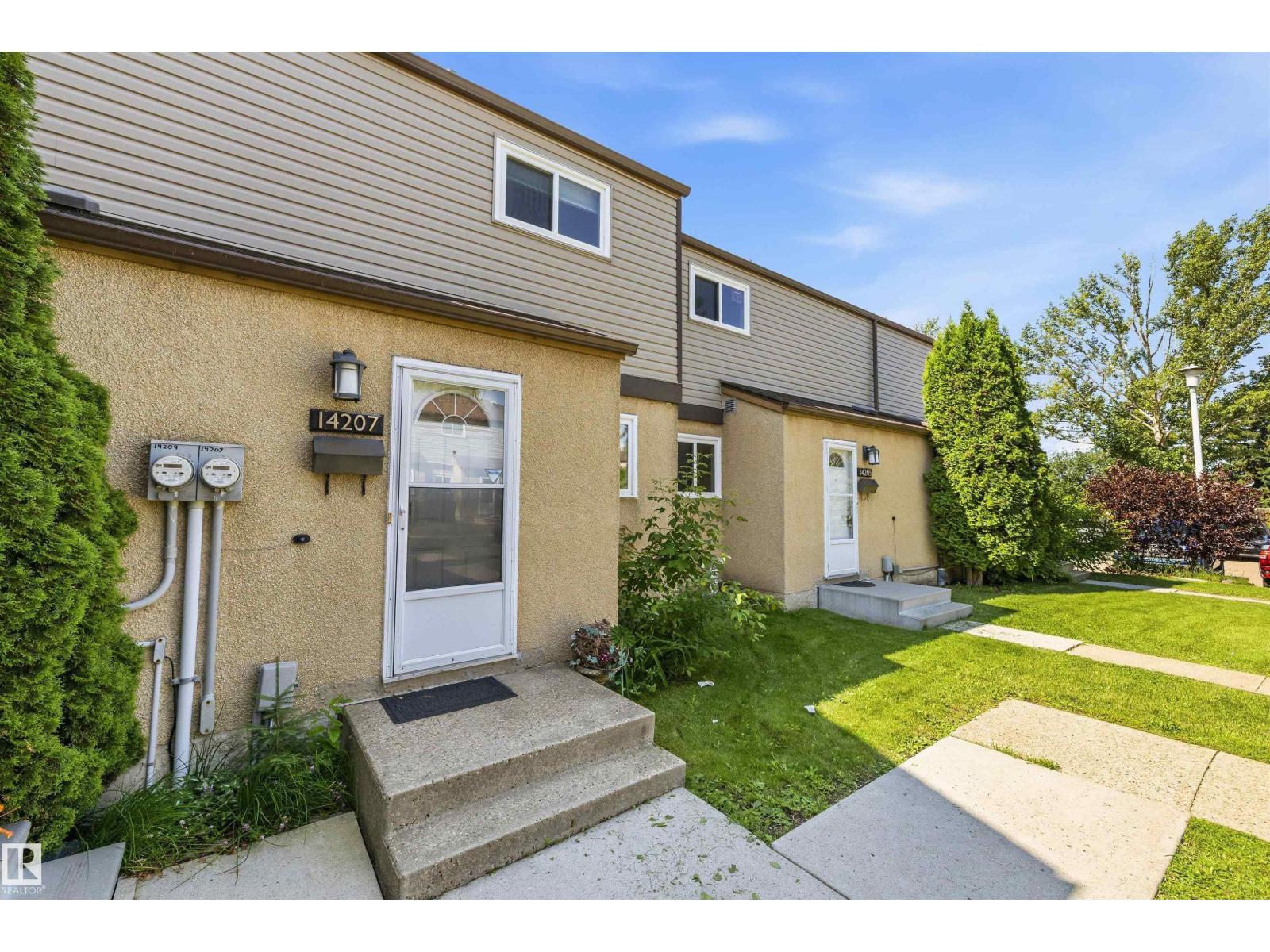 14207 23 St Nw Property Photo 6