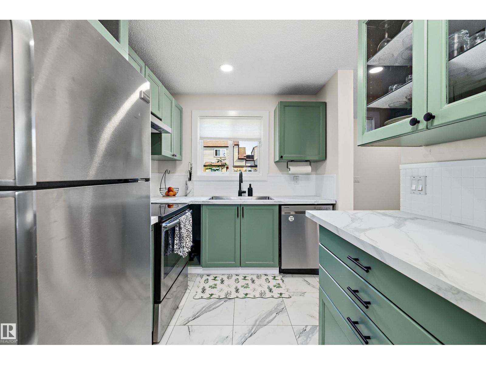 14207 23 St Nw Property Photo 11