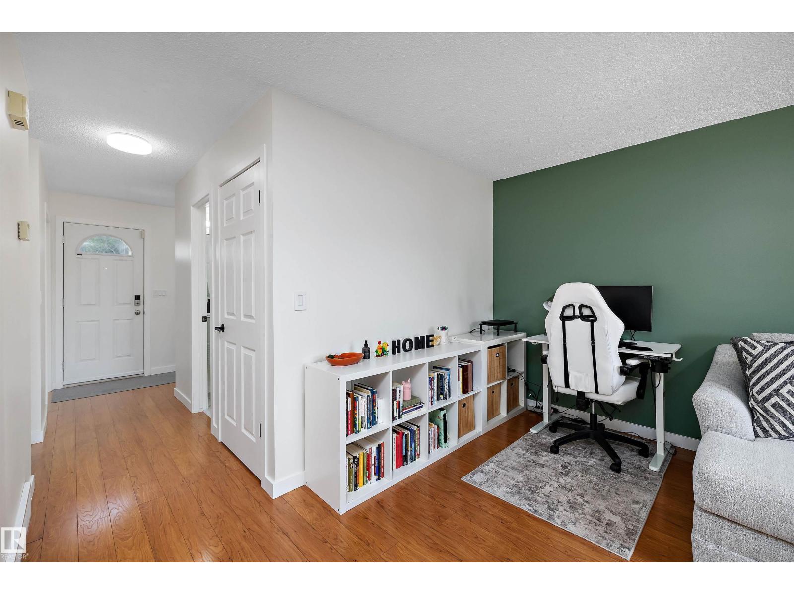 14207 23 St Nw Property Photo 16