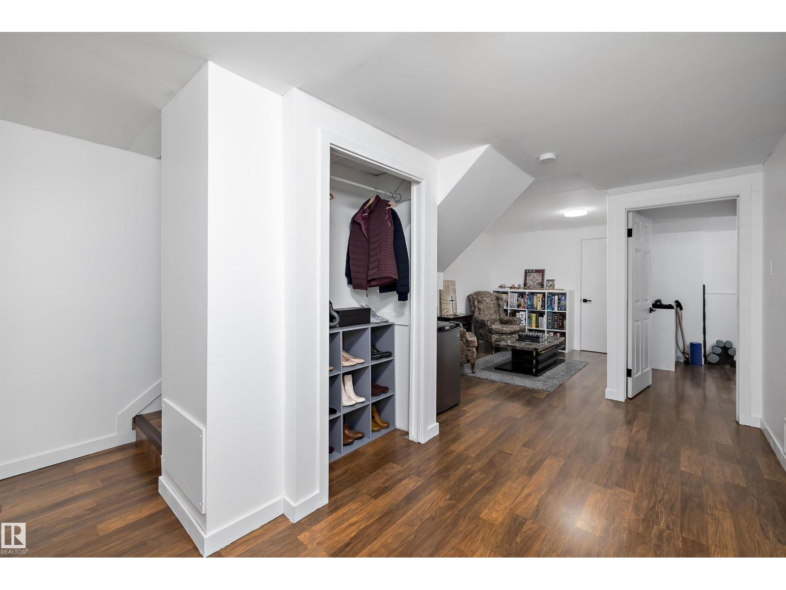 14207 23 St Nw Property Photo 25