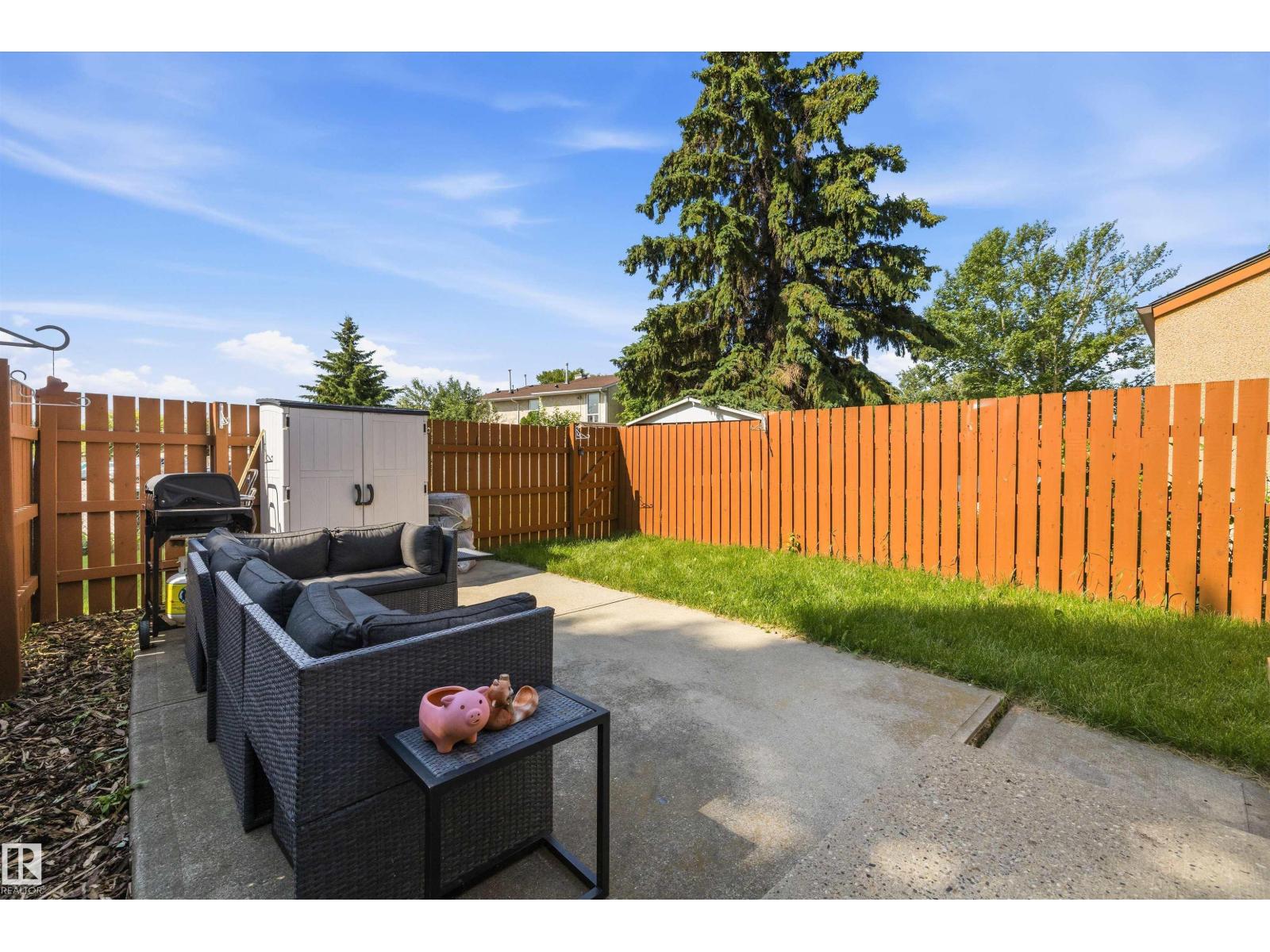 14207 23 St Nw Property Photo 33