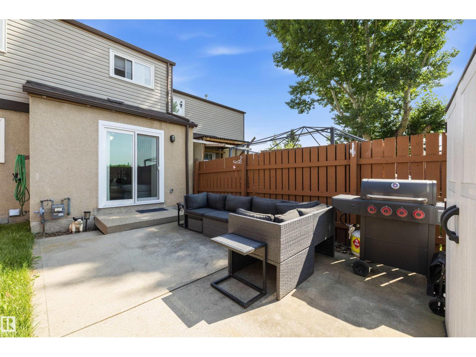 14207 23 St Nw Property Photo 34