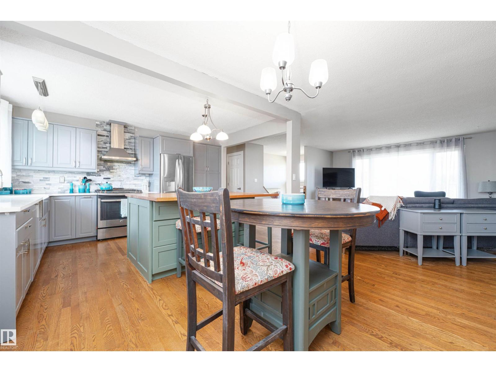 5019 46 St Property Photo 10