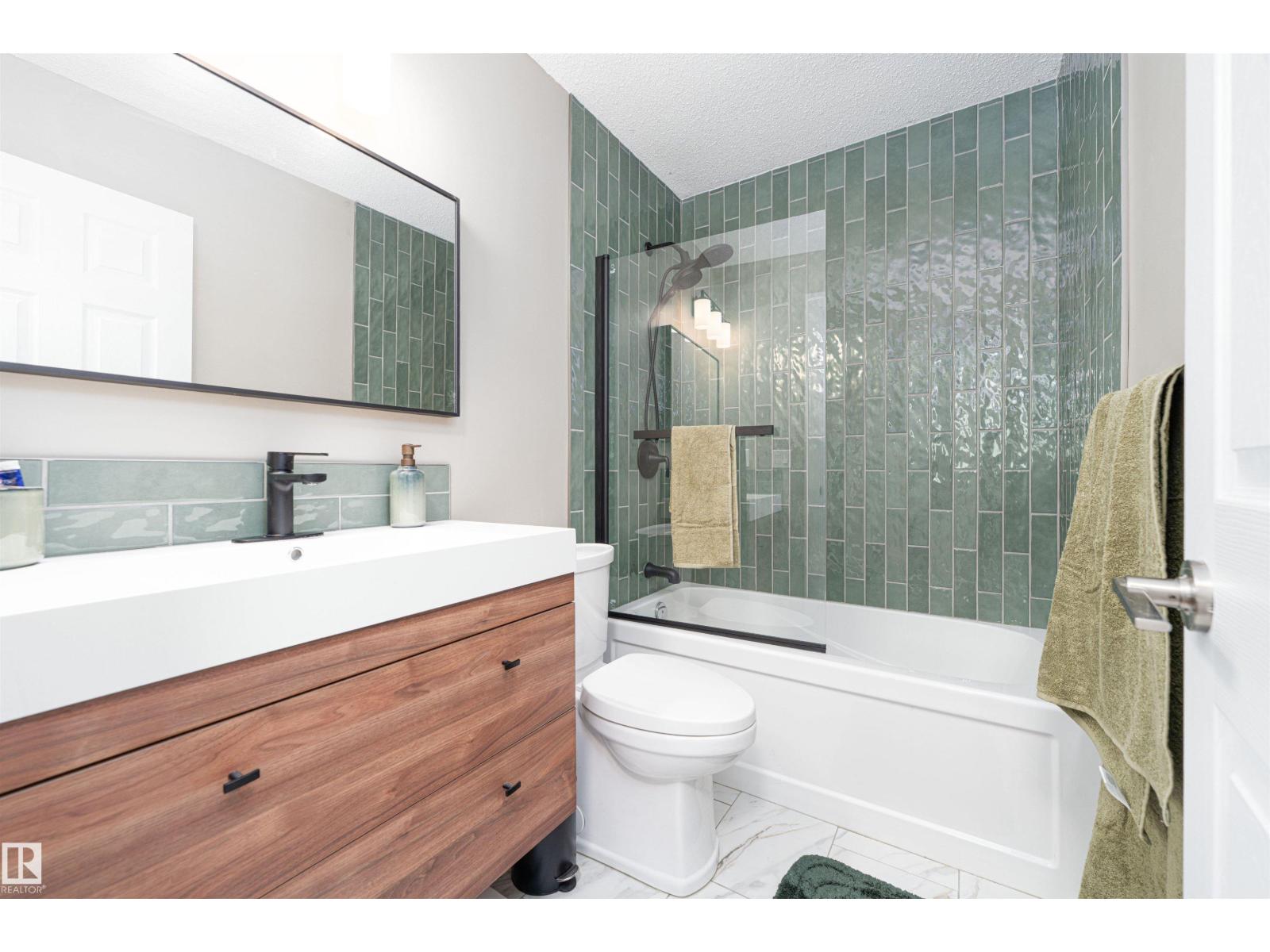 5019 46 St Property Photo 13