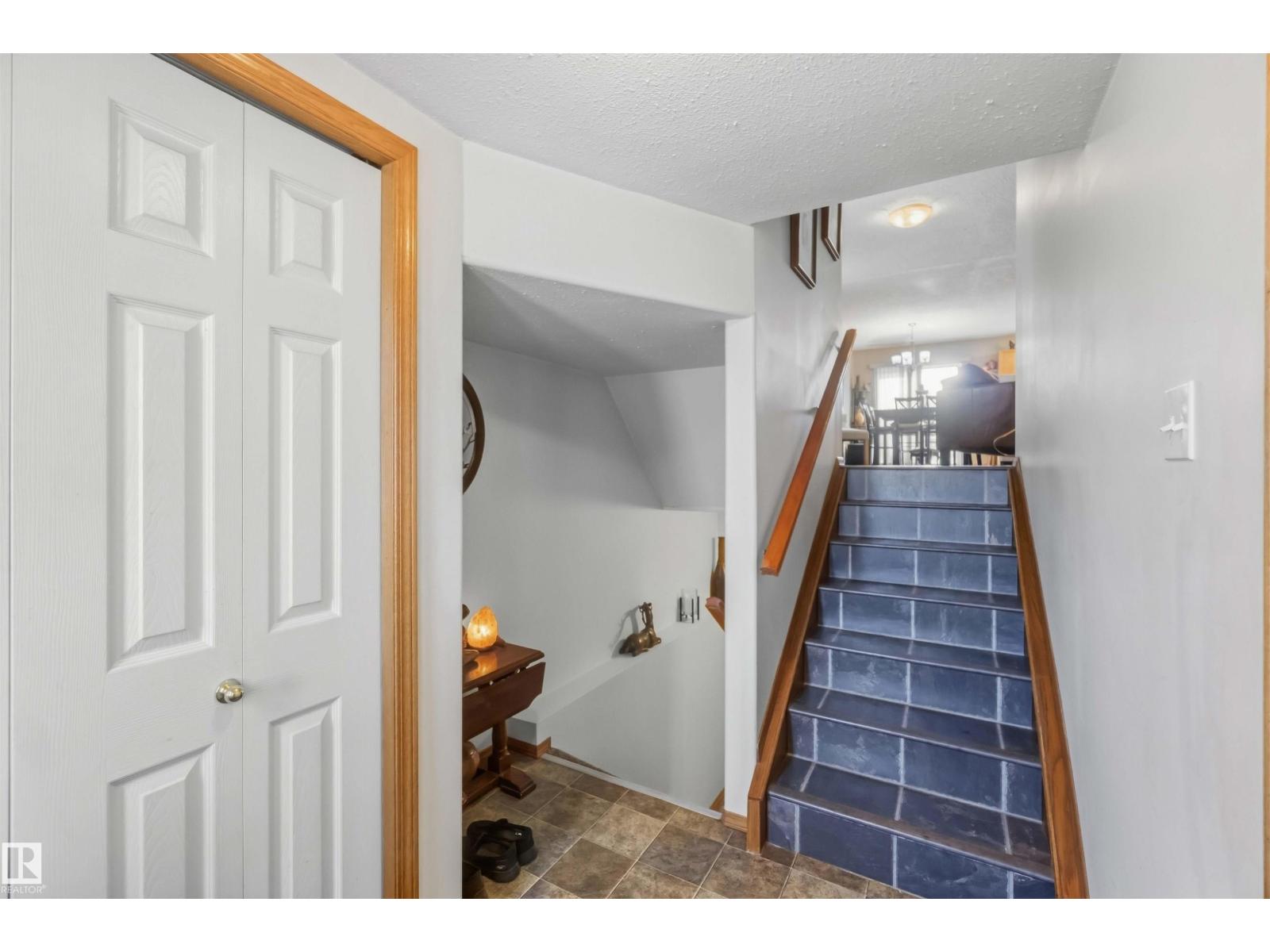 497 Kananaskis Dr Property Photo 4