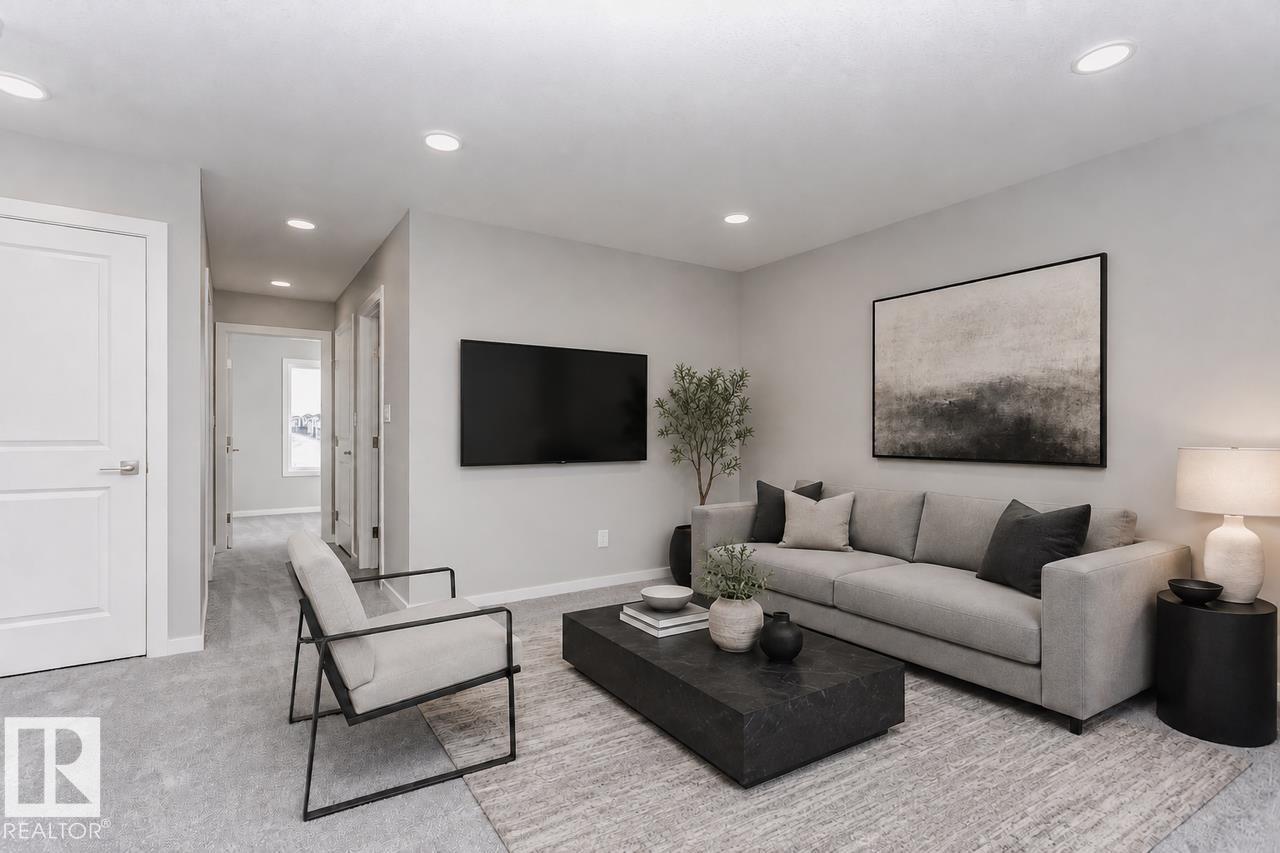 6420 30 Av Sw Property Photo 5