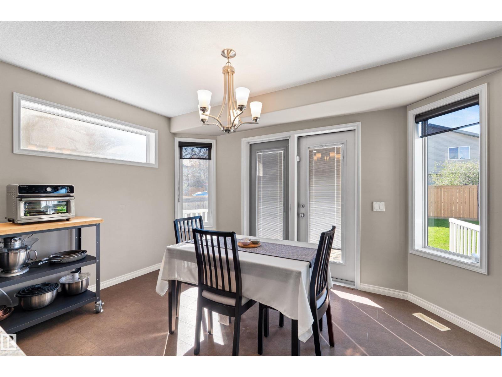 22 Norton Av Property Photo 8