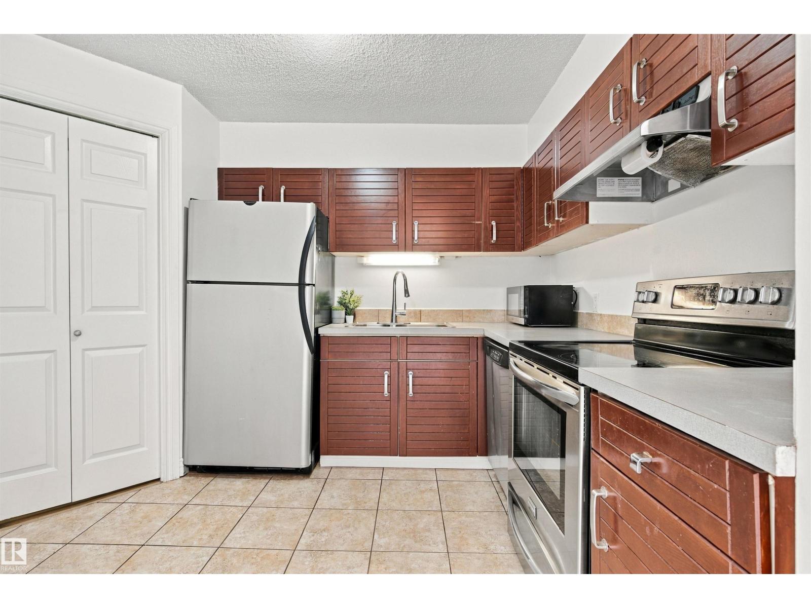 #1304 10149 Saskatchewan Dr Nw Property Photo 23