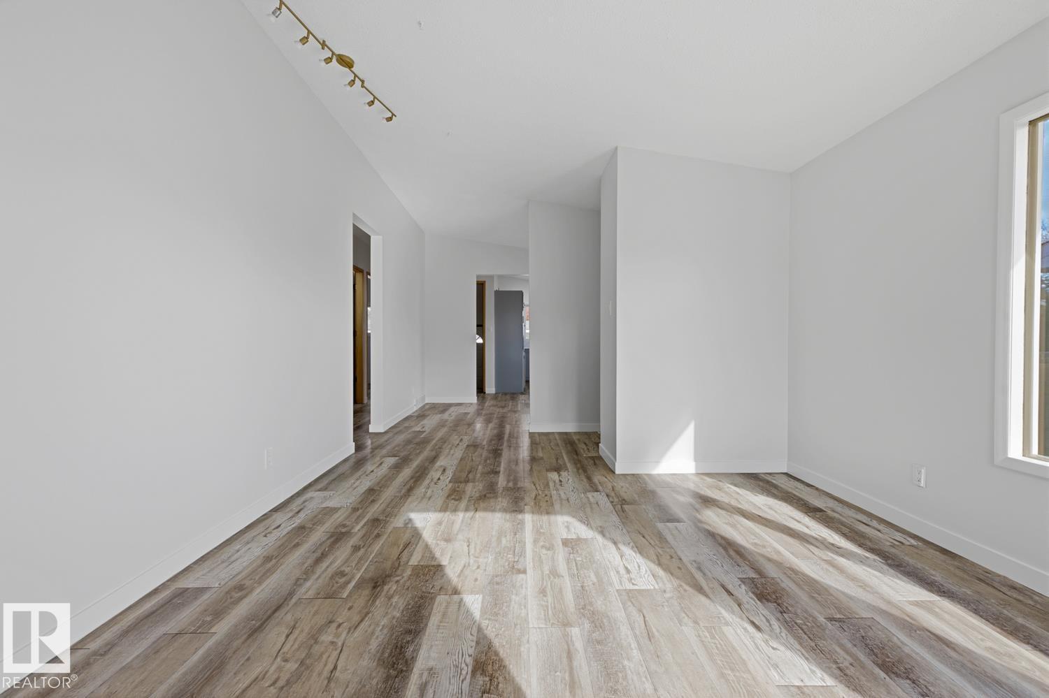 E4513086 Property Photo 13