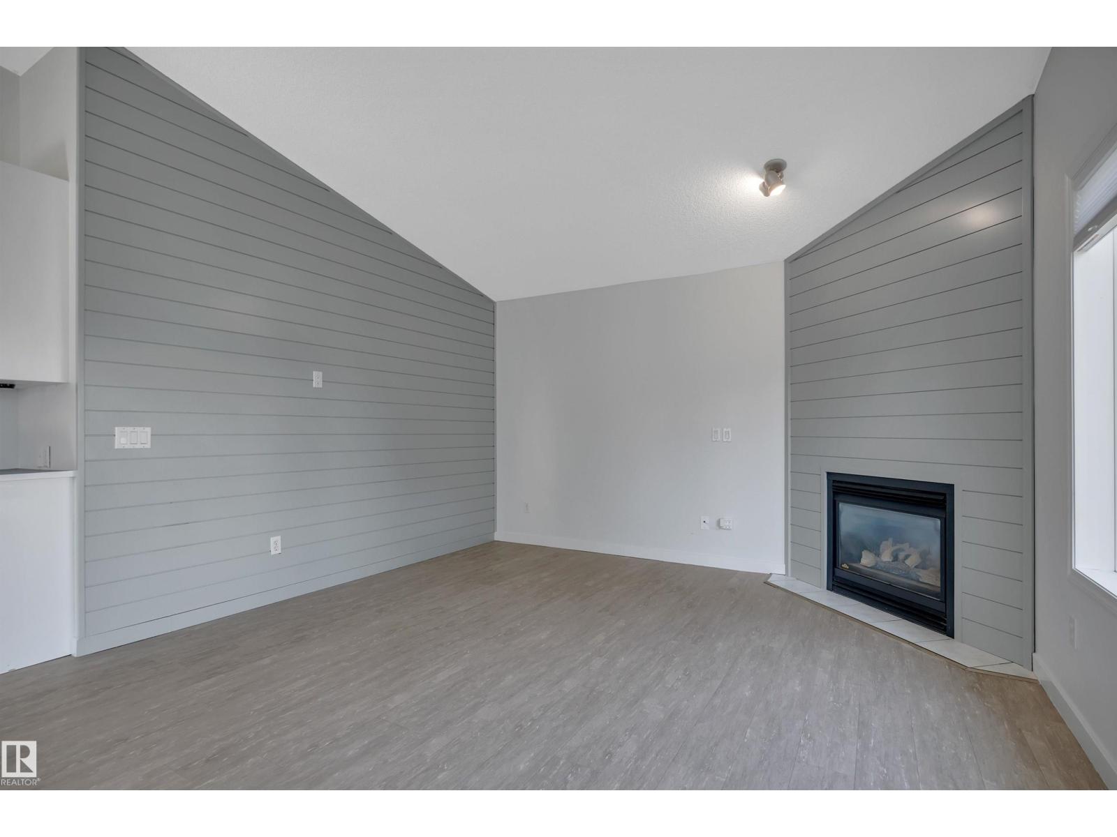32 Meadowview Dr Property Photo 21