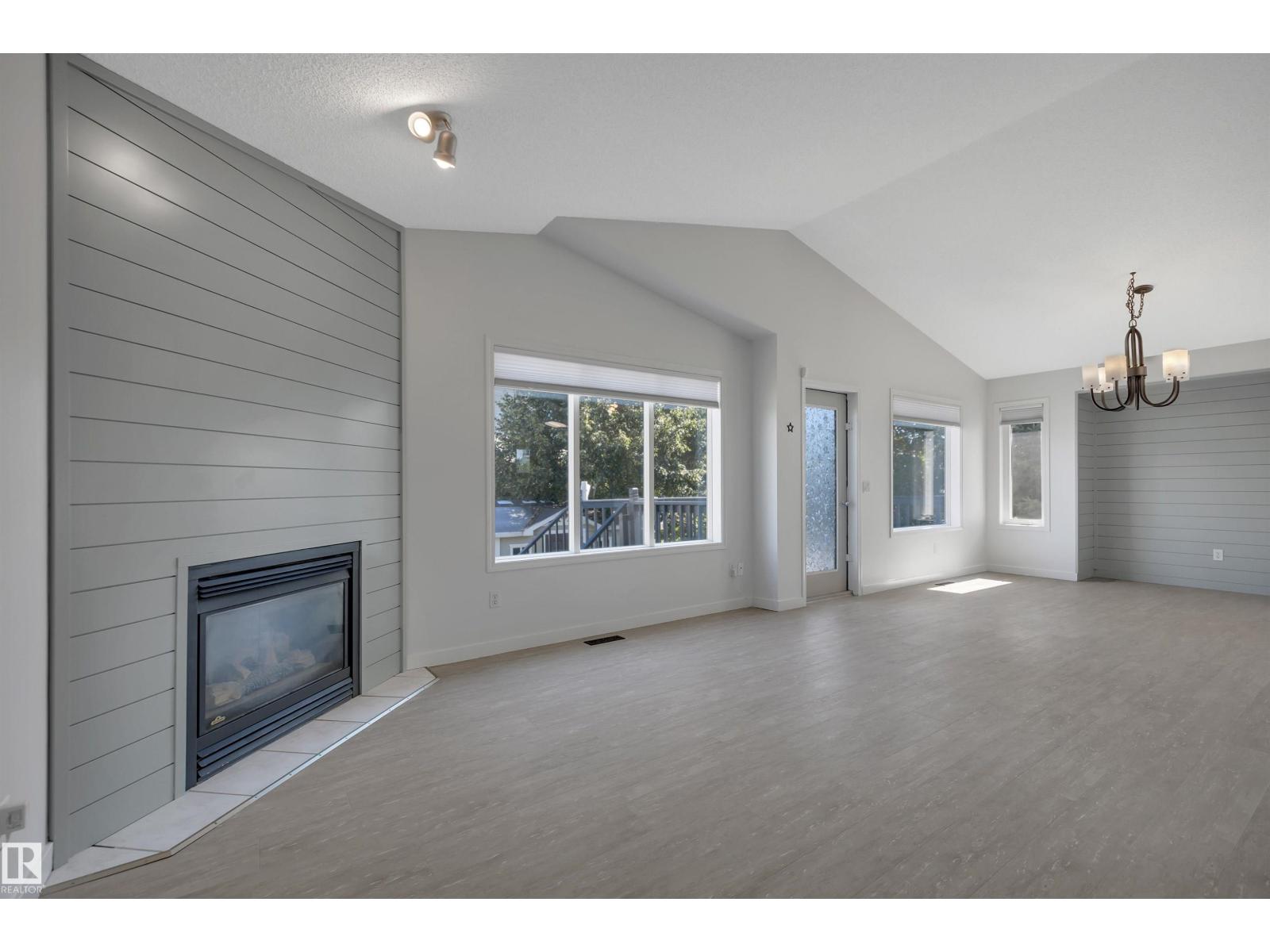 32 Meadowview Dr Property Photo 23