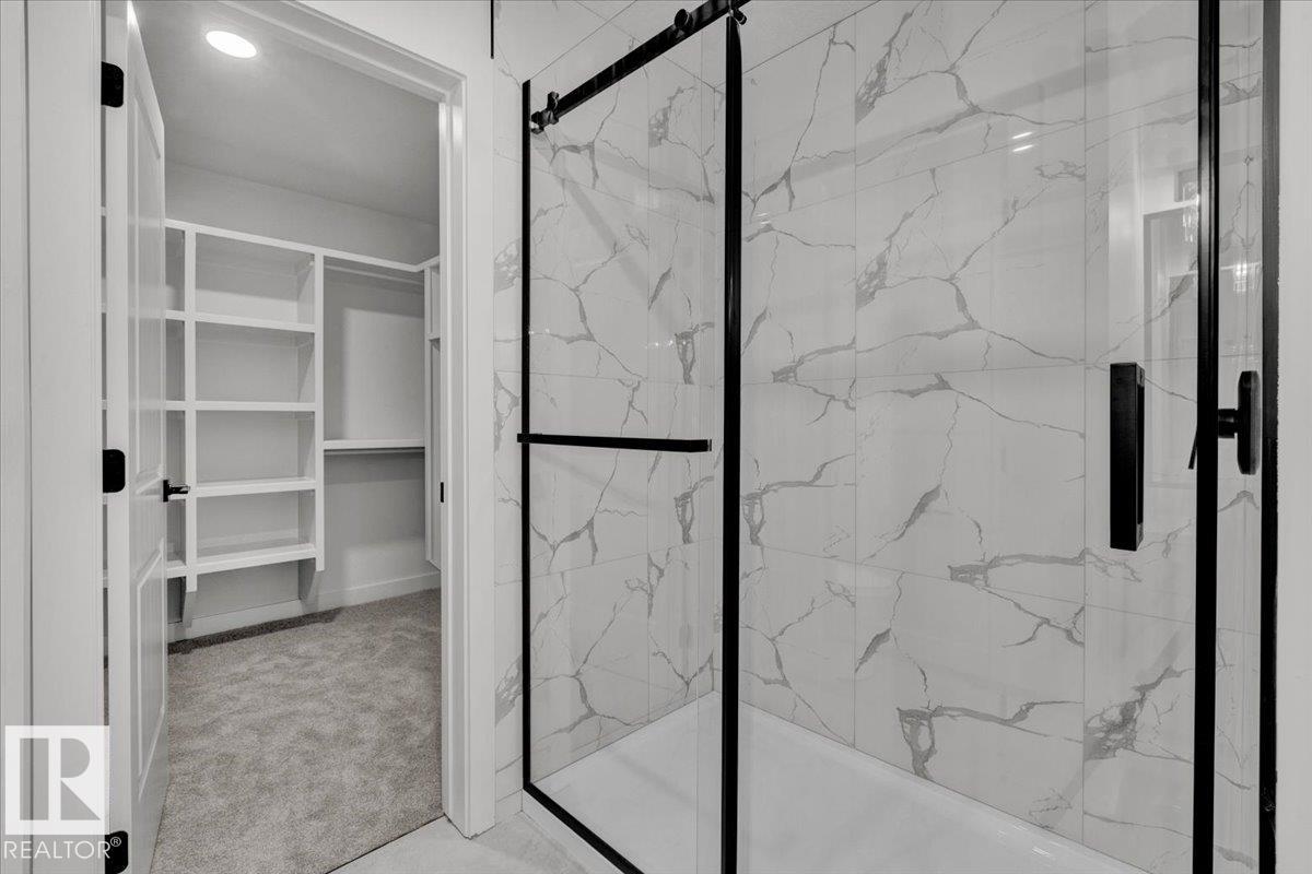 1115 Gyrfalcon Cr Nw Property Photo 54