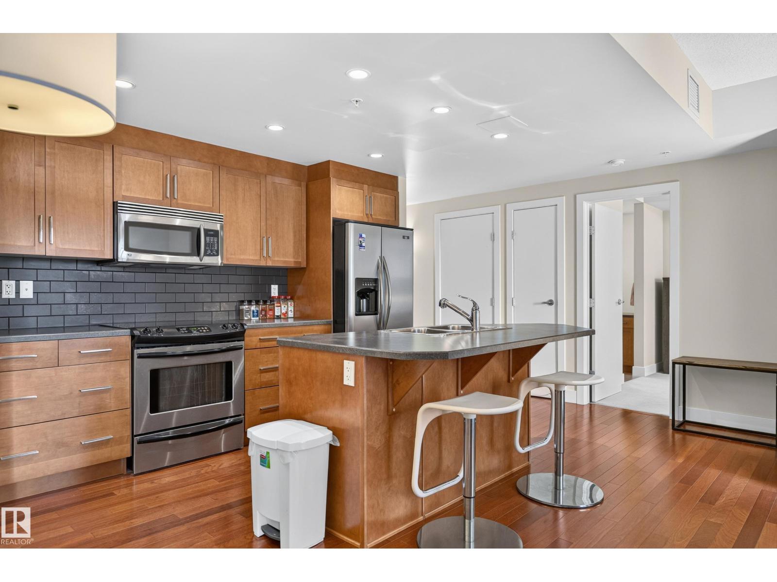 #505 11933 Jasper Av Nw Property Photo 13