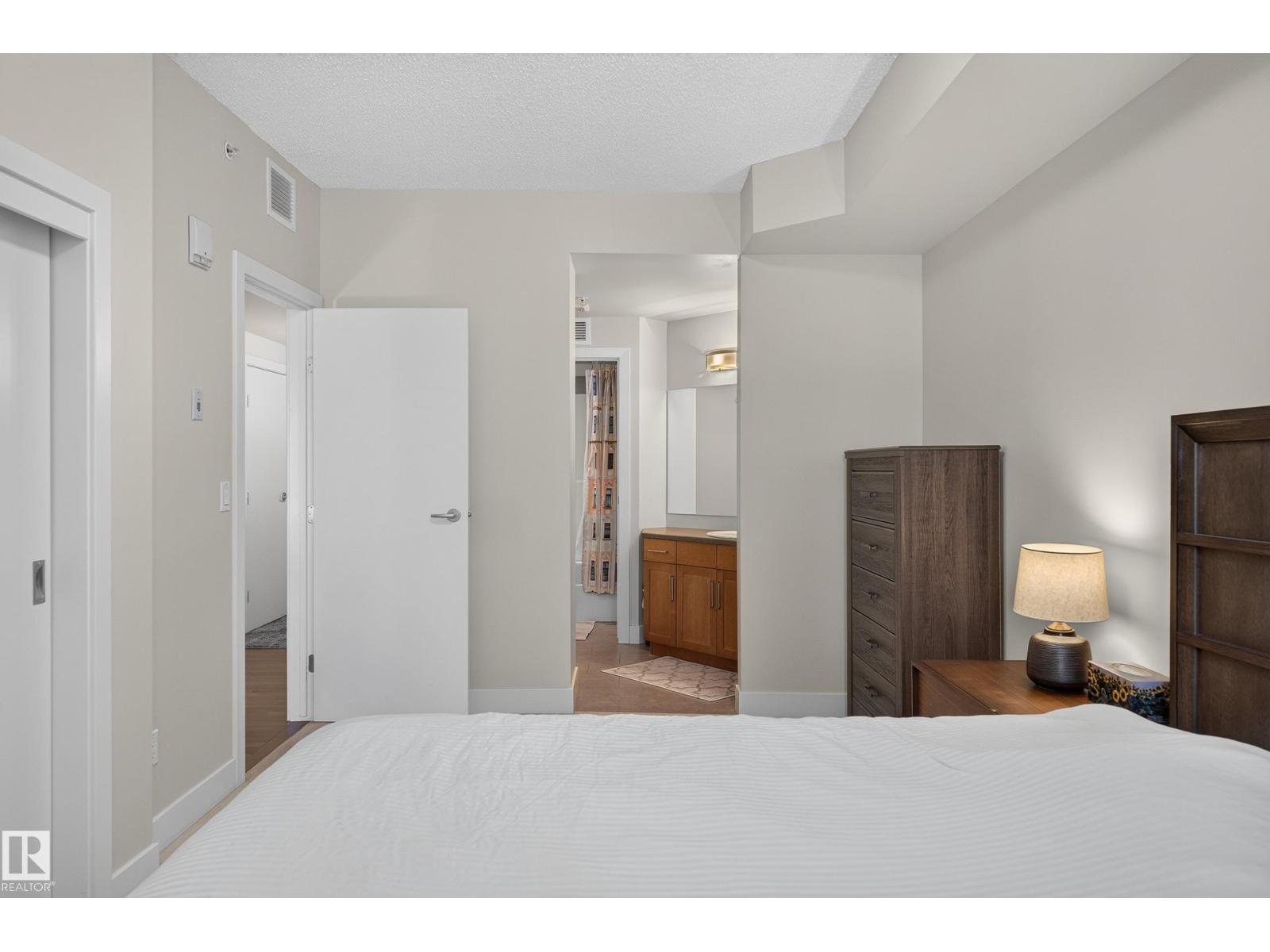 #505 11933 Jasper Av Nw Property Photo 28