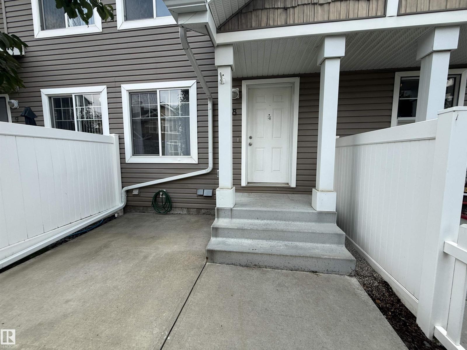 #8 3075 Trelle Cr Nw Property Photo 7