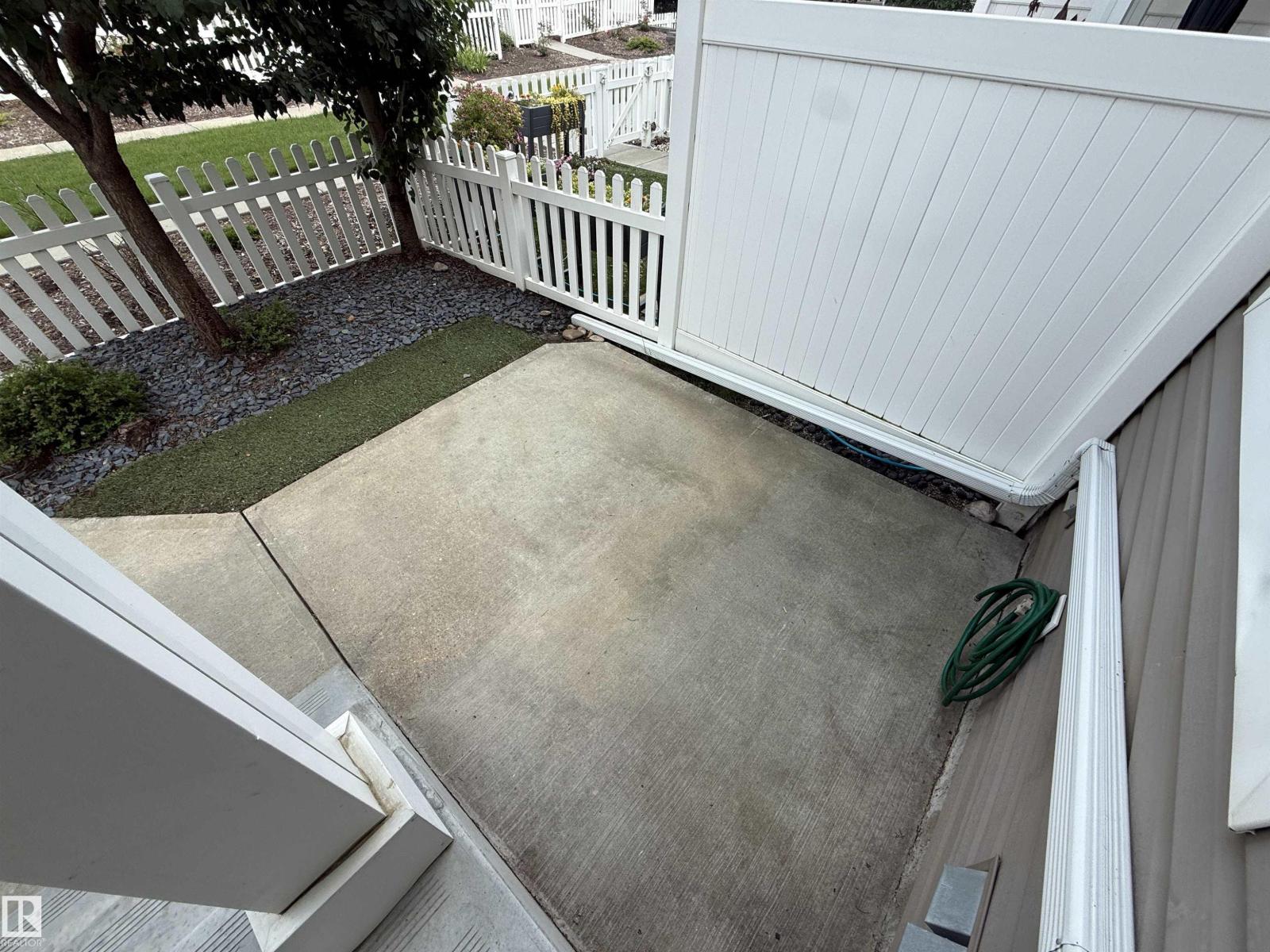 #8 3075 Trelle Cr Nw Property Photo 10