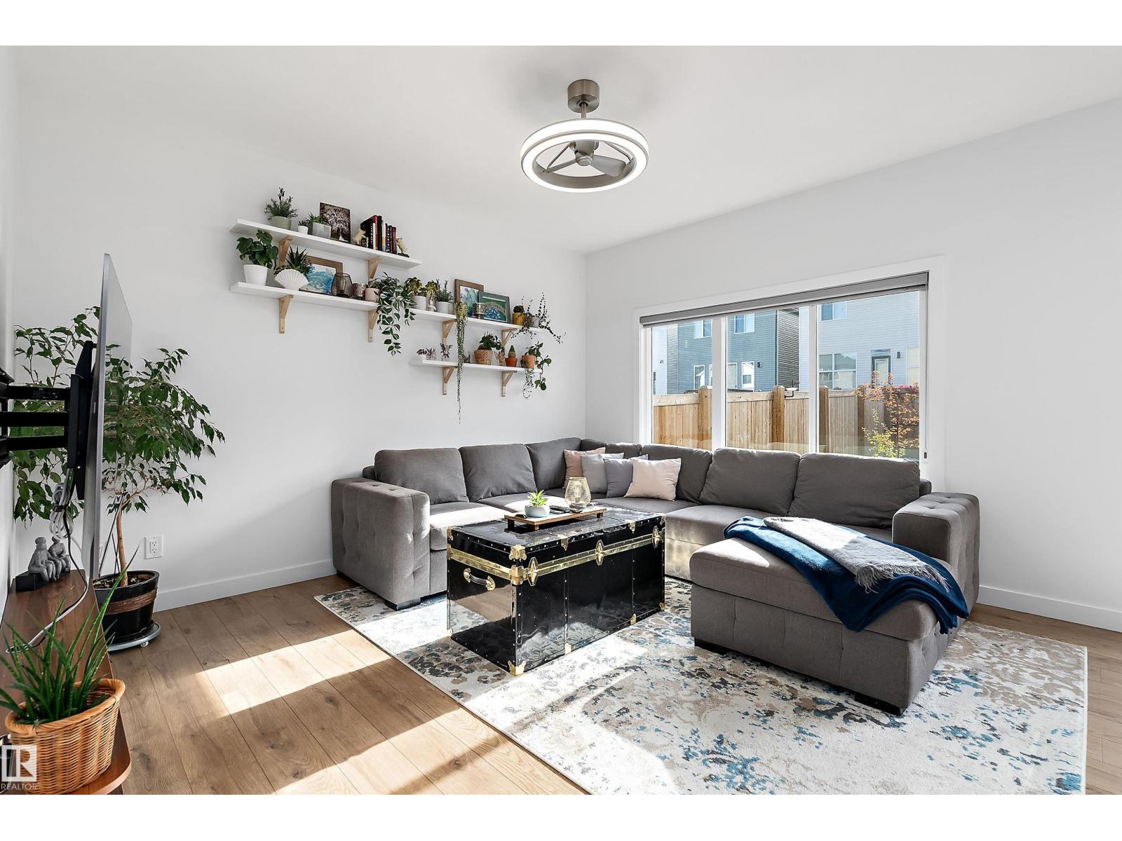 23011 96 Av Nw Property Photo 7