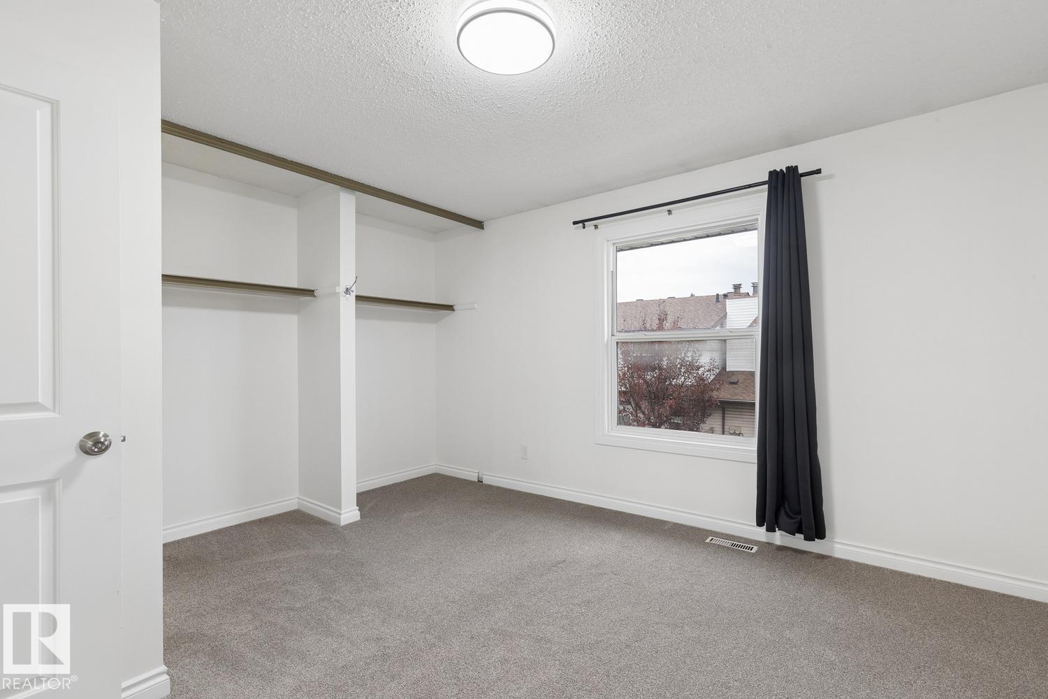 10475 24 Av Nw Property Photo 18