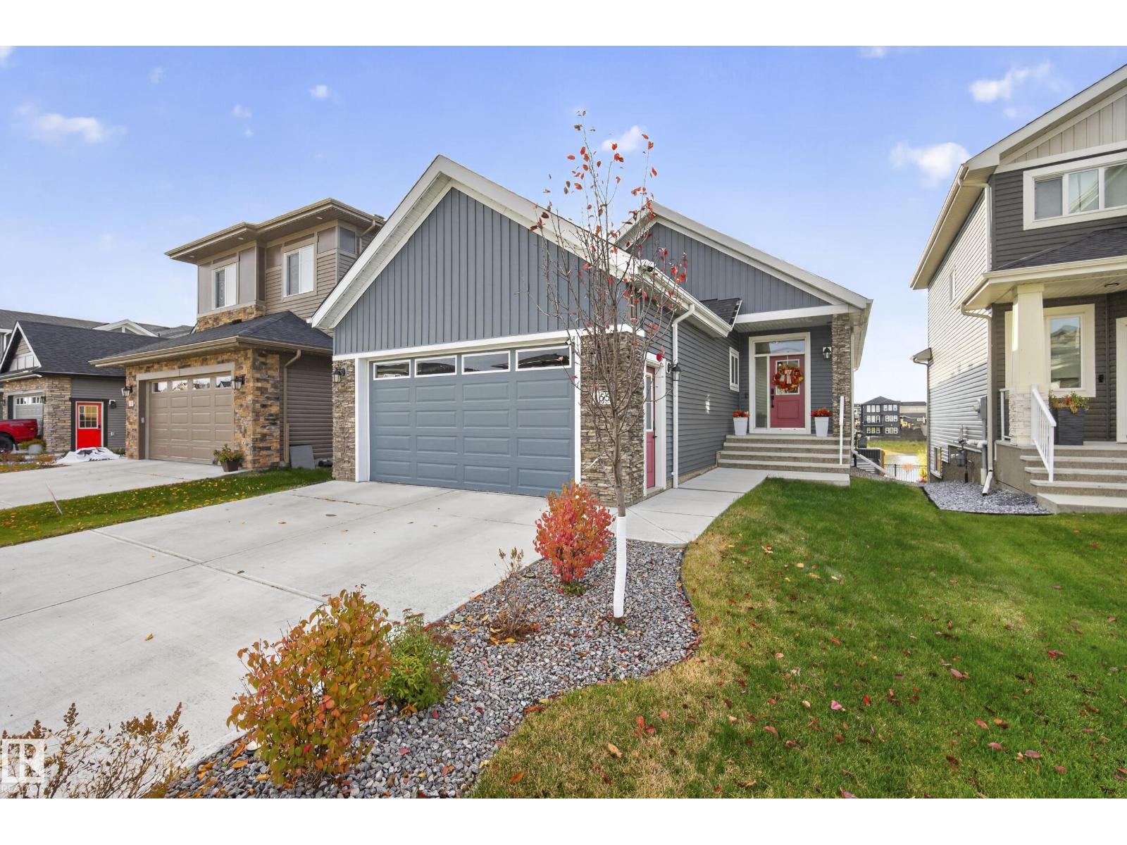 55 Edgefield Wy Property Photo 1