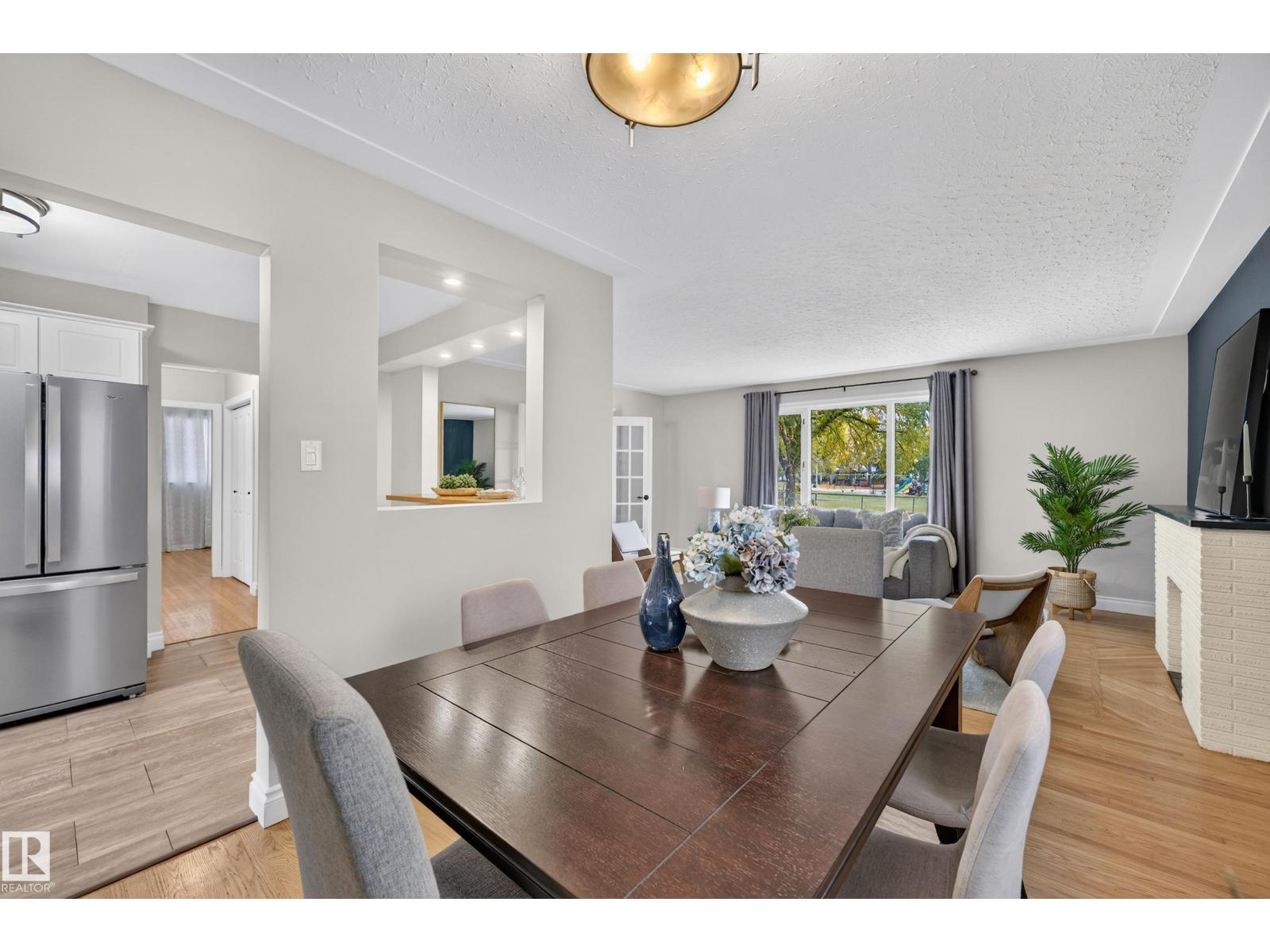 10224 82 St Nw Property Photo 17