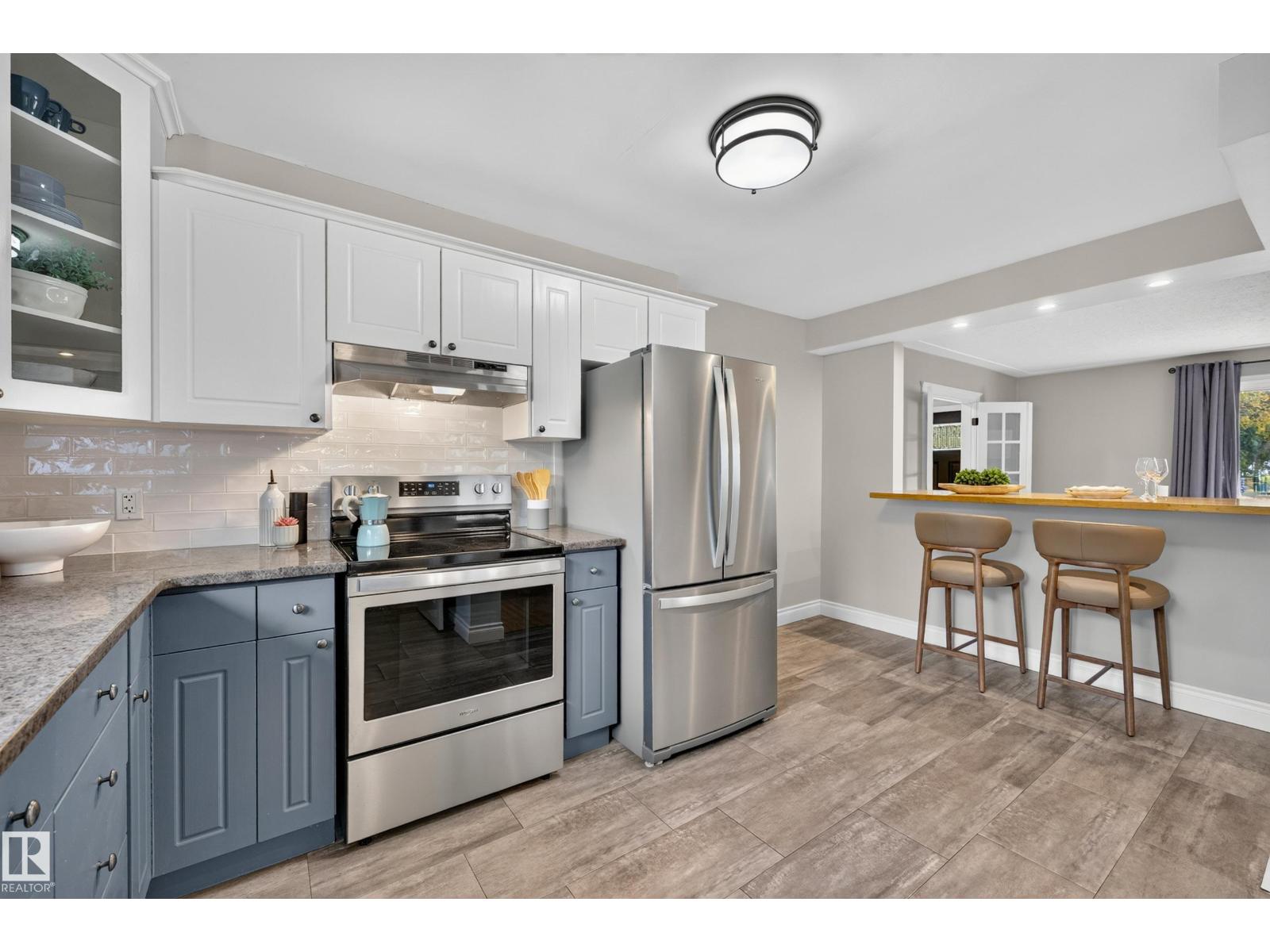 10224 82 St Nw Property Photo 23