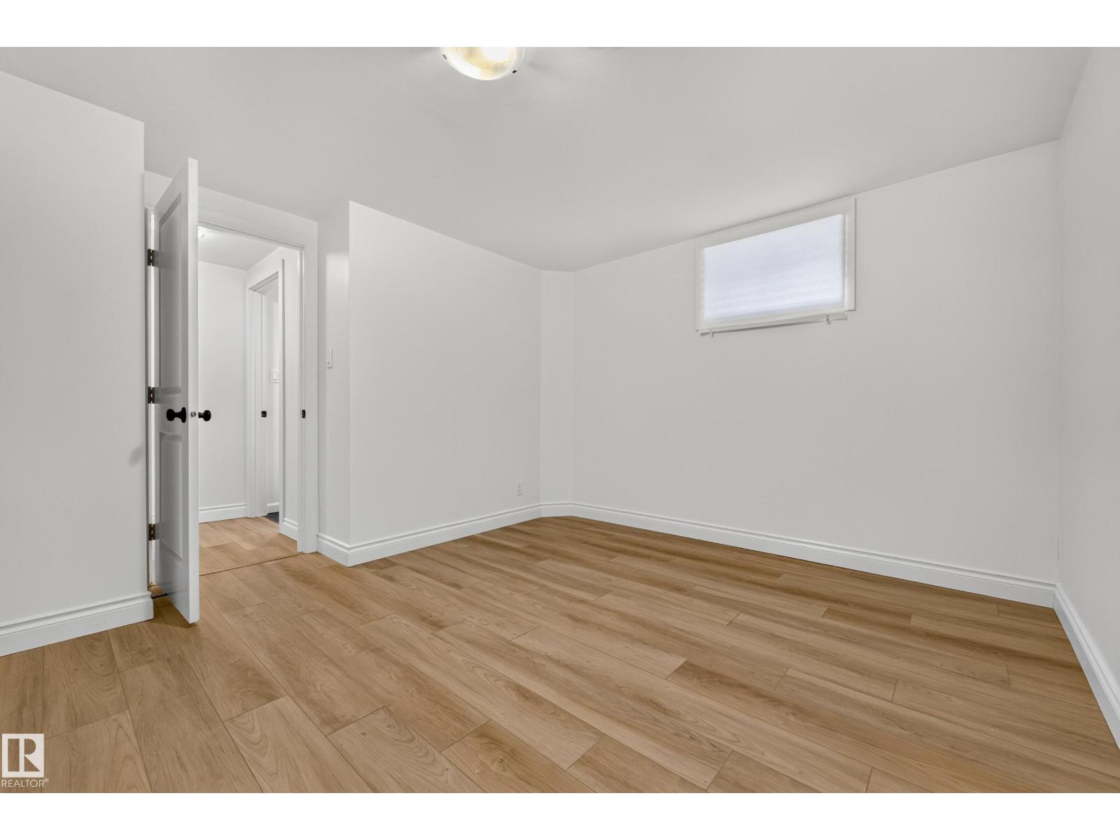 10224 82 St Nw Property Photo 42