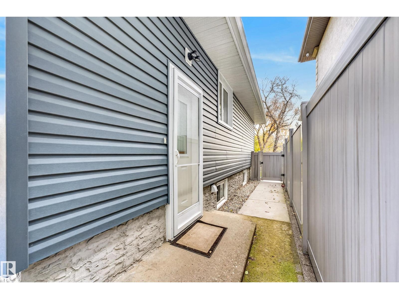 10224 82 St Nw Property Photo 46