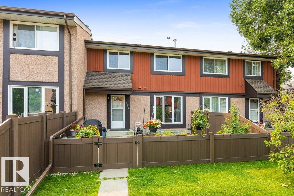 8306 182 St Nw Property Photo 3