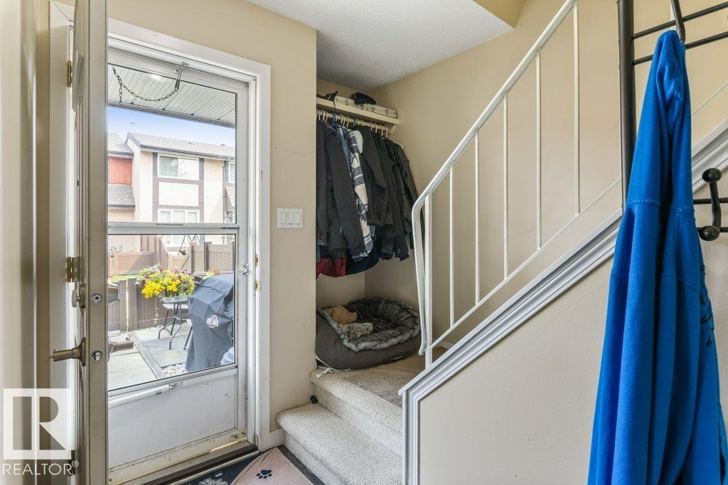 8306 182 St Nw Property Photo 6