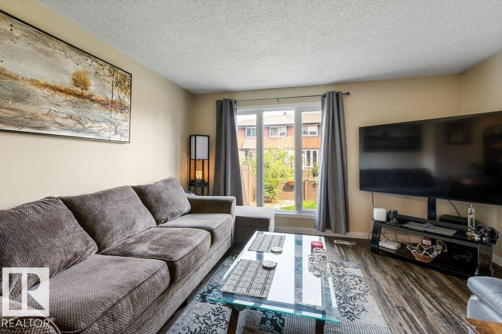 8306 182 St Nw Property Photo 12