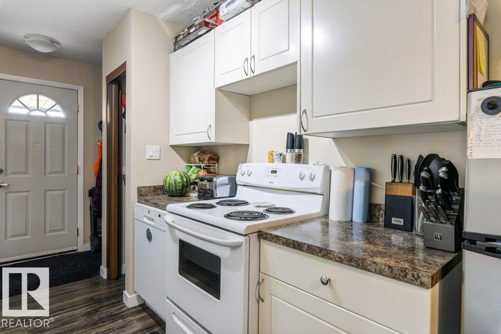 8306 182 St Nw Property Photo 16