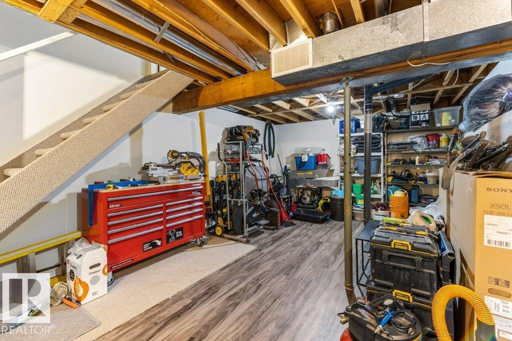 8306 182 St Nw Property Photo 28