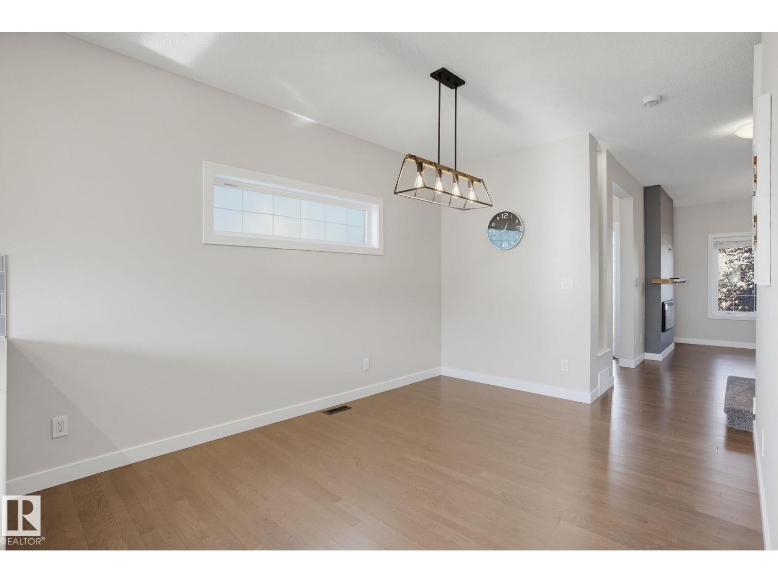 6117 176a Av Nw Property Photo 4