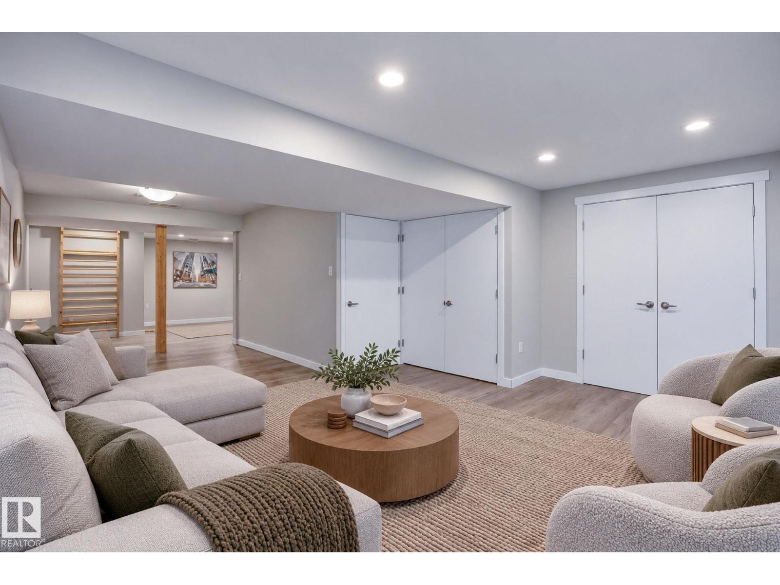 6117 176a Av Nw Property Photo 16