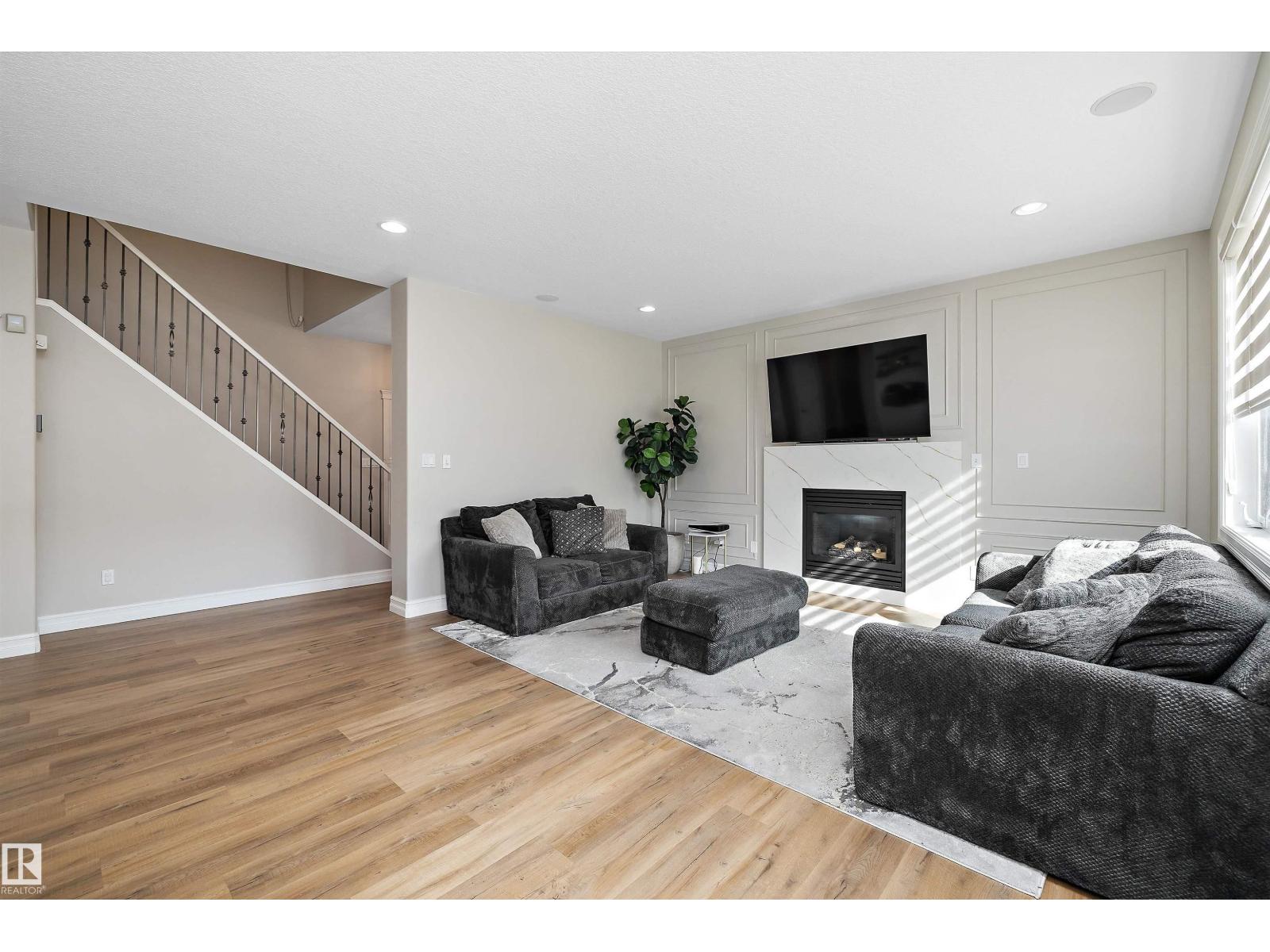 17815 111 St Nw Property Photo 6