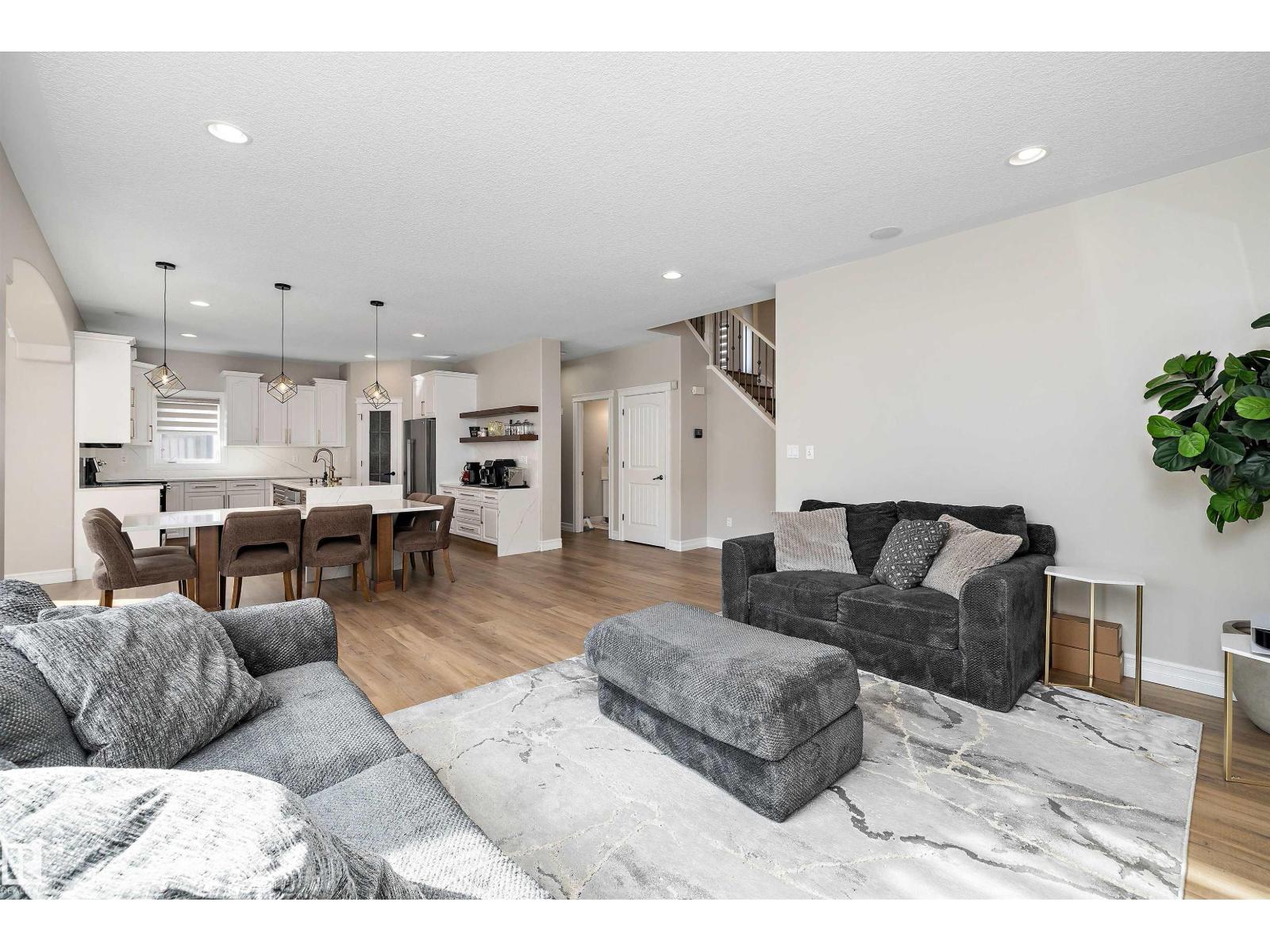17815 111 St Nw Property Photo 10