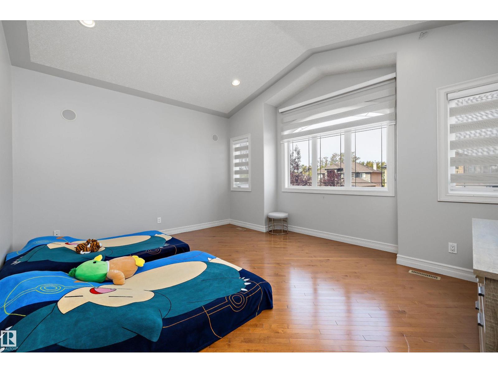17815 111 St Nw Property Photo 33