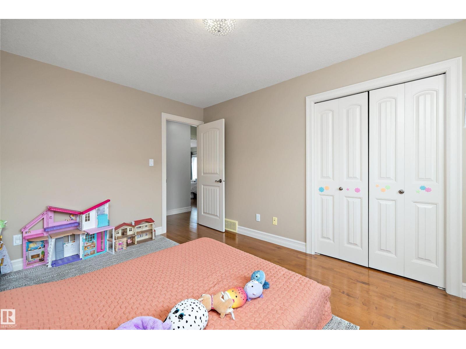 17815 111 St Nw Property Photo 38