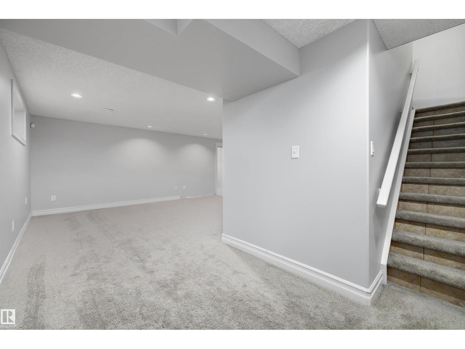 17815 111 St Nw Property Photo 40