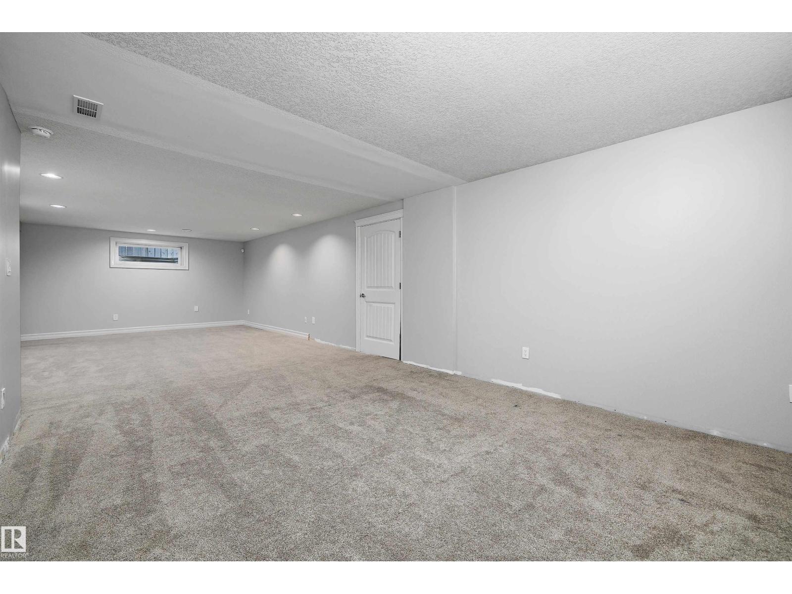 17815 111 St Nw Property Photo 42