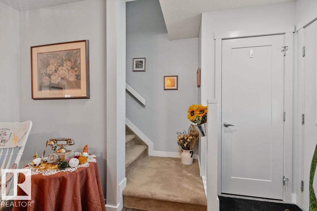 6818 Evans Wynd Nw Property Photo 5