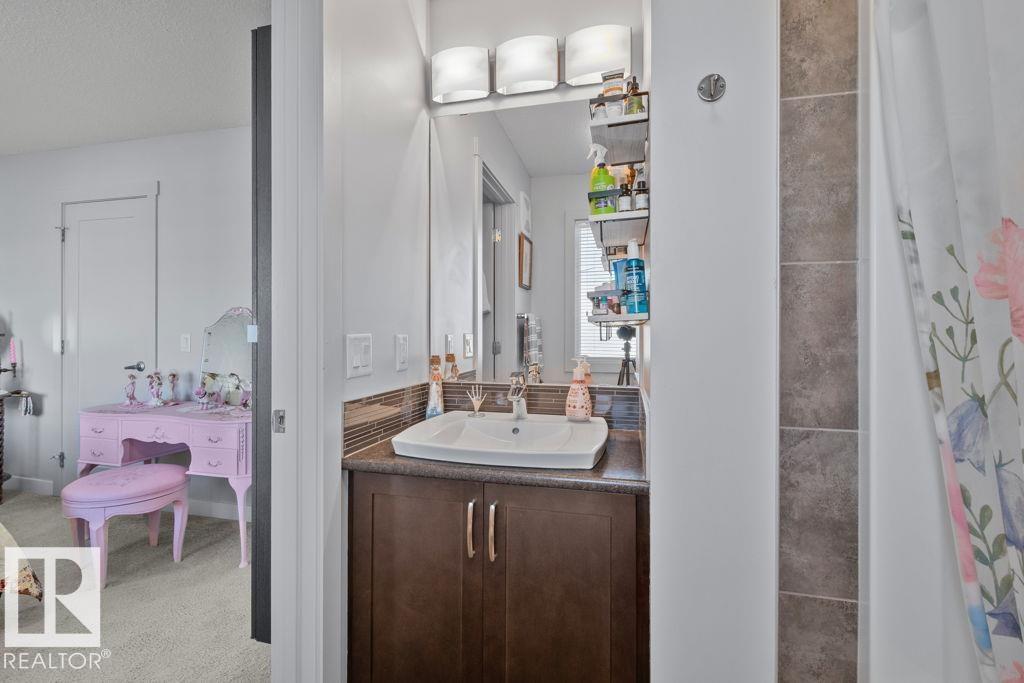 6818 Evans Wynd Nw Property Photo 24