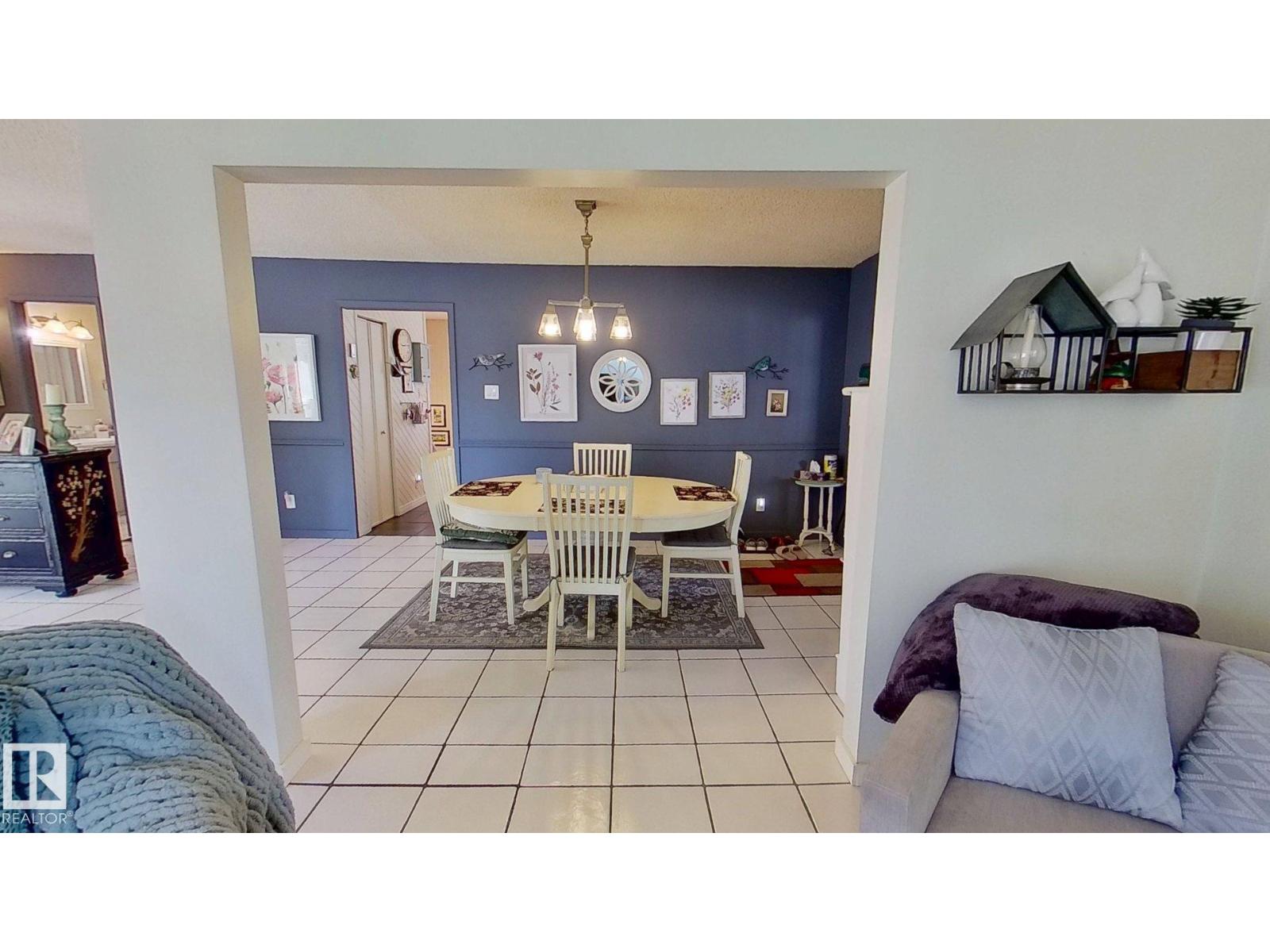 6704 152a Av Nw Property Photo 5