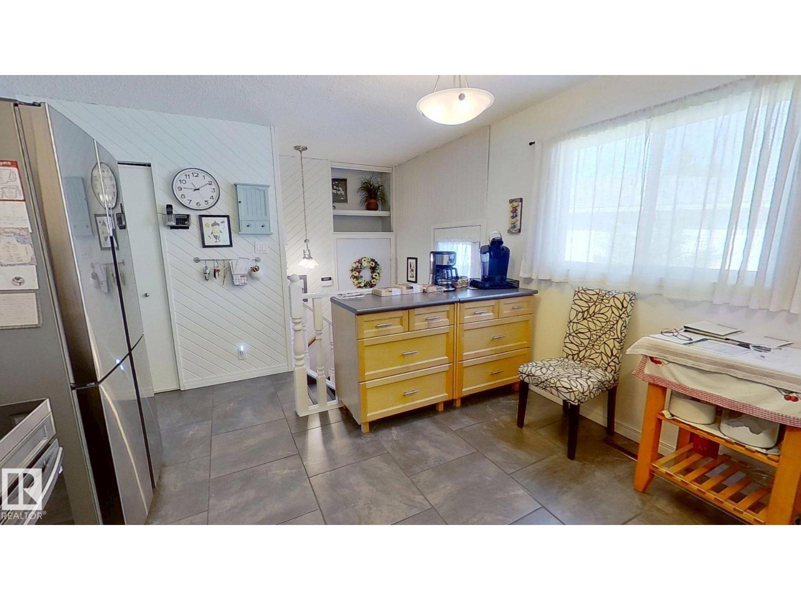6704 152a Av Nw Property Photo 9