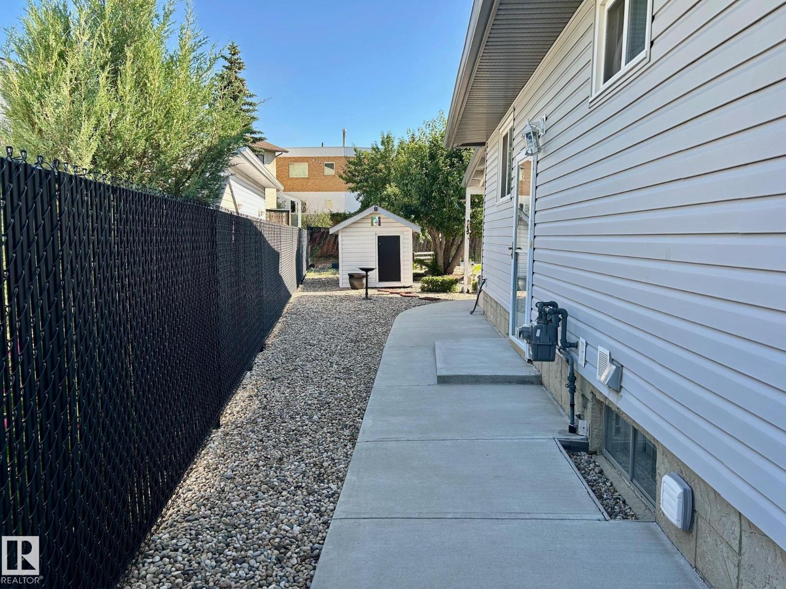 6704 152a Av Nw Property Photo 32