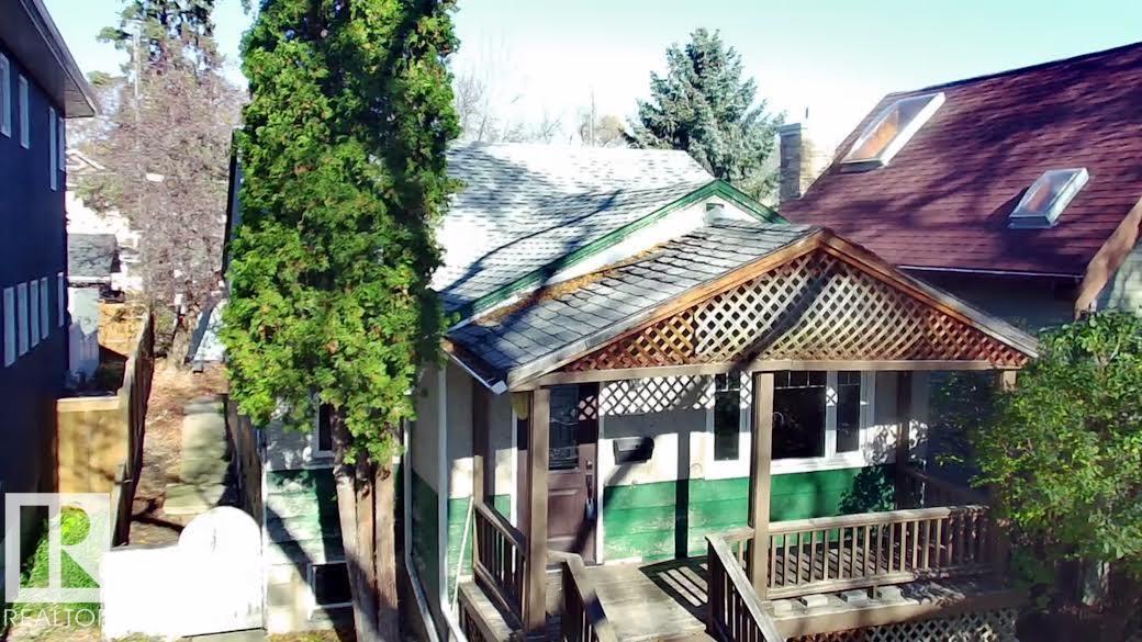 9742 88 AV NW Property Photo 1