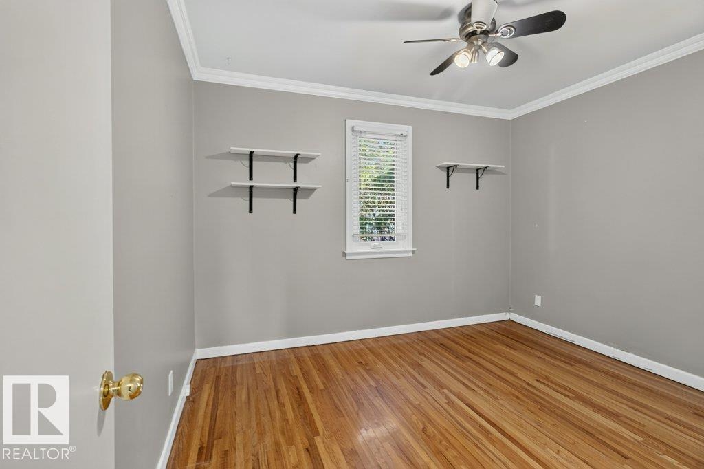 9742 88 Av Nw Property Photo 20