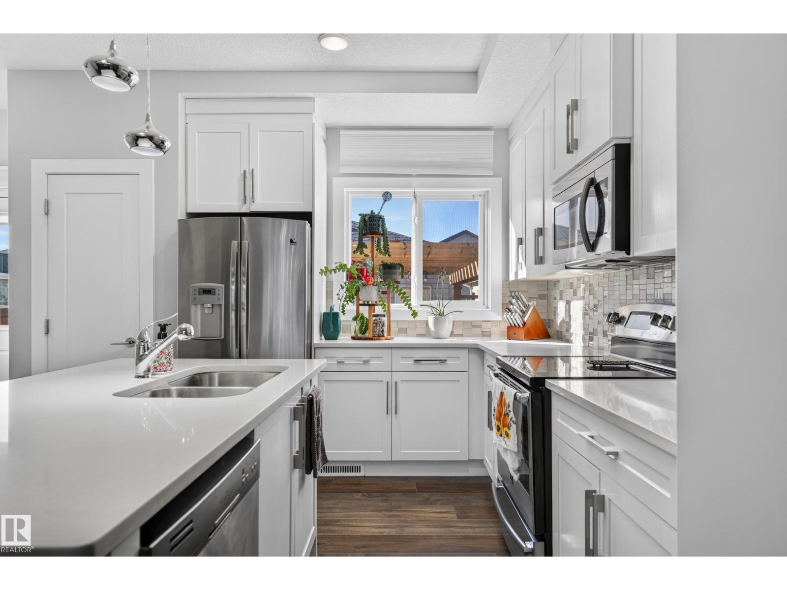 798 Berg Lo Property Photo 15